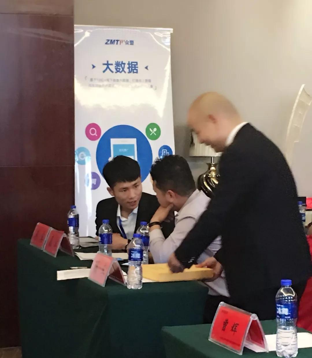 1528765181989727.jpg 2.jpg